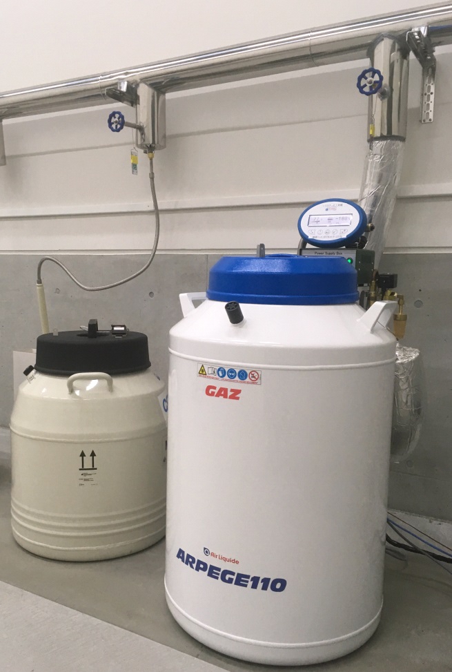 液体窒素自動供給システムを採用した極低温保管タンク